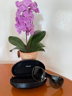 Genuine Black Prada SPR 58I sunglasses
